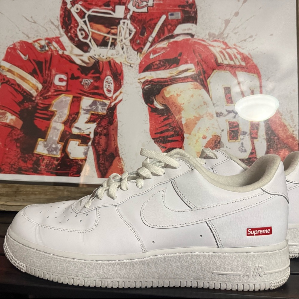 Supreme White Air Force 1
